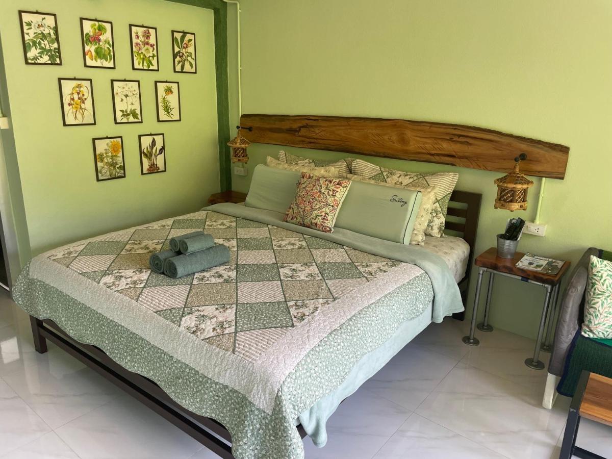 Maison d'hôtes ลอดจ์พังงา บูทีค Extérieur photo