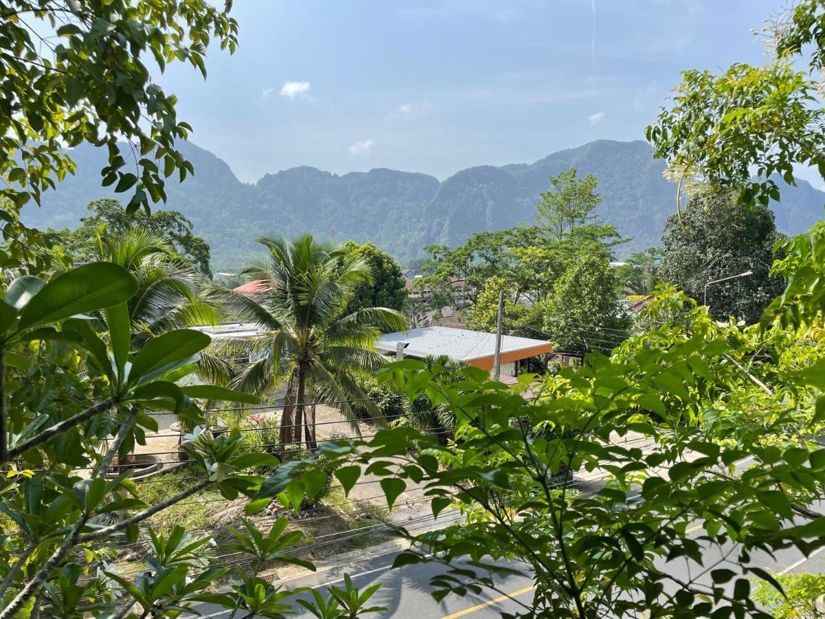 Maison d'hôtes ลอดจ์พังงา บูทีค Extérieur photo