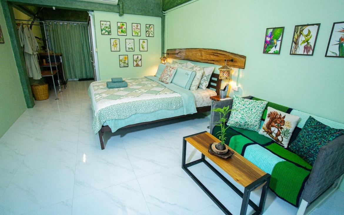 Maison d'hôtes ลอดจ์พังงา บูทีค Extérieur photo